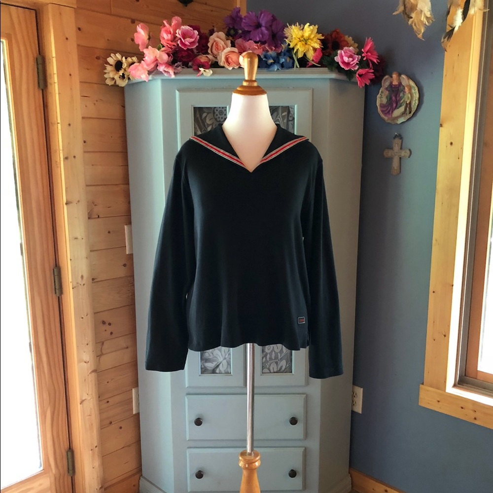 LIZ CLAIBORNE Stylish SUPER SOFT SweatShirt. NEW!!